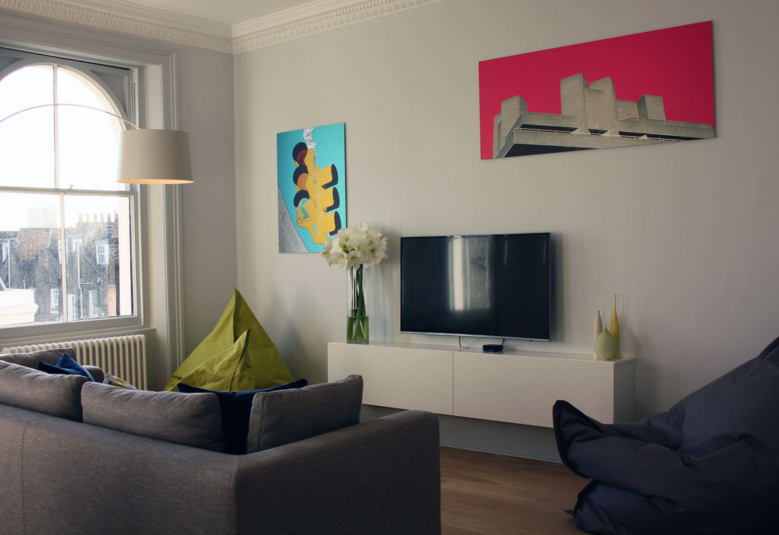 Contemporary living room interior design in Notting Hill