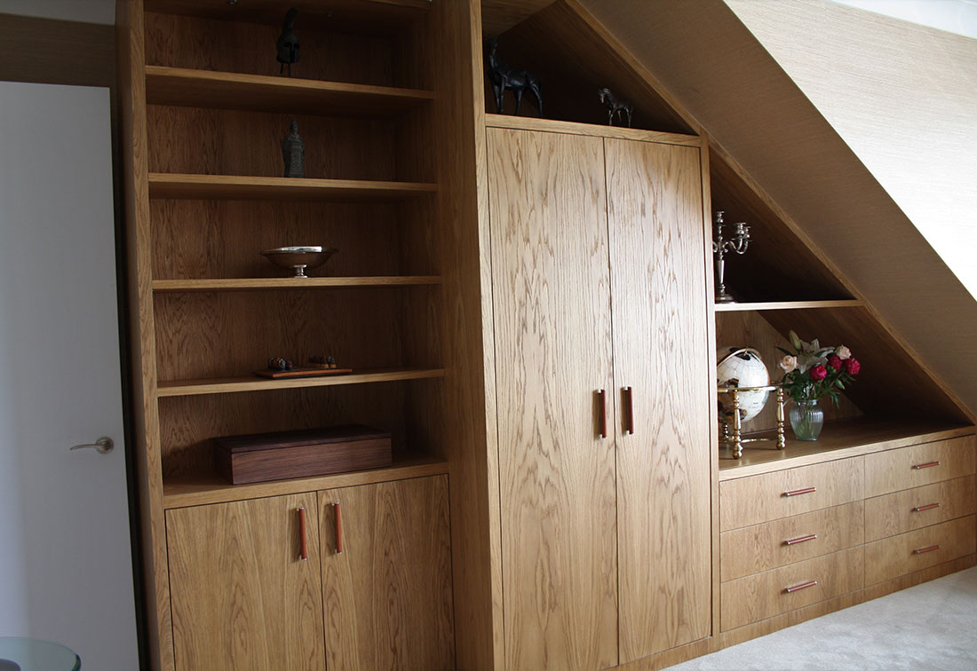Bespoke carpentry interior design West London with beautiful wooden fitted cupboards and shelves